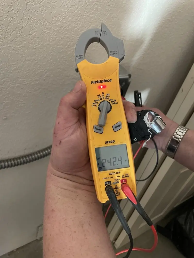 Voltage testing with clamp meter during Aluminum Wiring Replacement in Mount Carmel